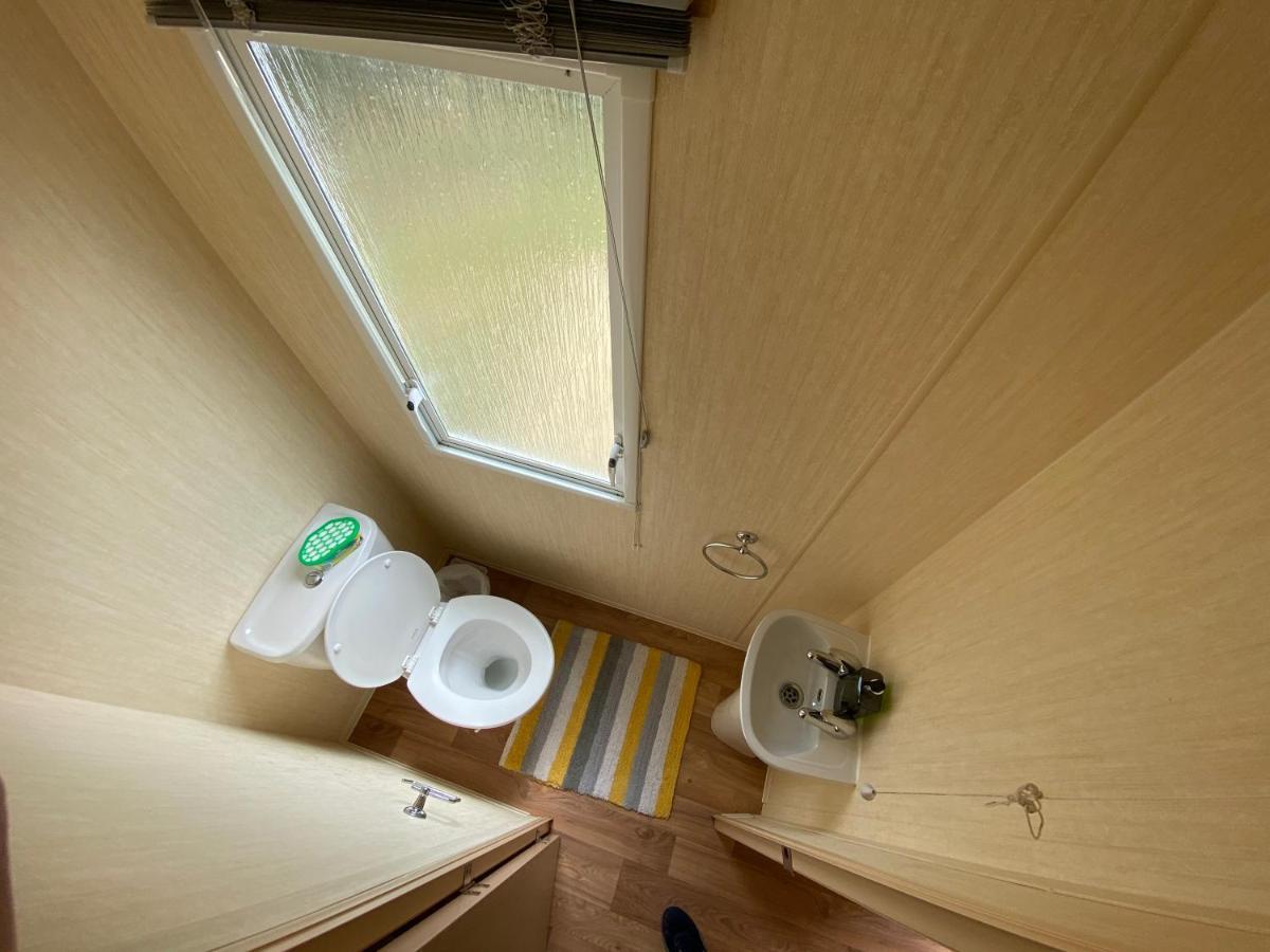 3 Bed 8 Berth Caravan In California Cliffs - M1 Great Yarmouth Kültér fotó
